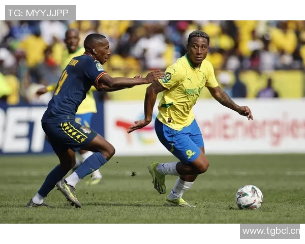 穿8号足球衣的球星们代表着不同球队的荣耀与梦想解析